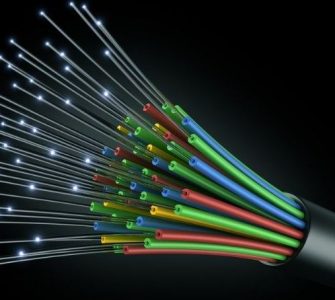 Cómo funciona la fibra óptica