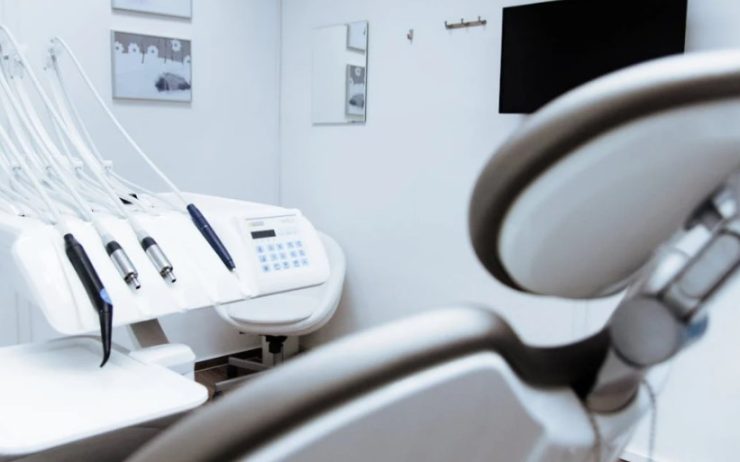 implantes dentales Barcelona